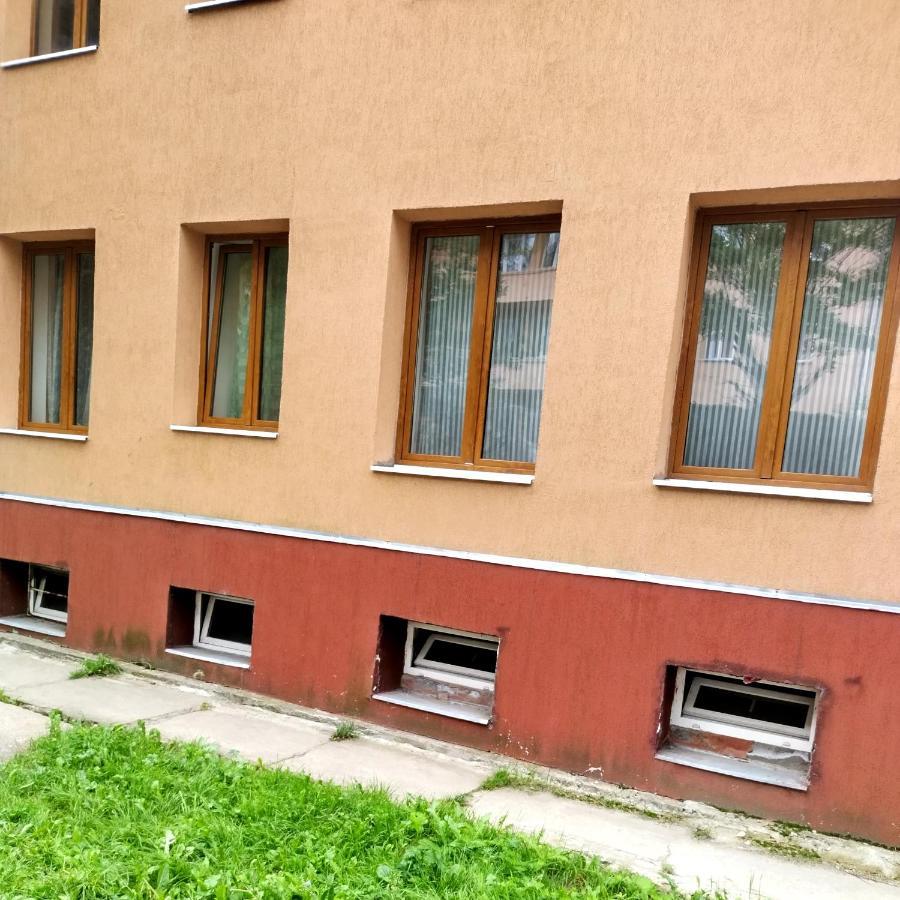 Apartament Camelia Petroşani المظهر الخارجي الصورة